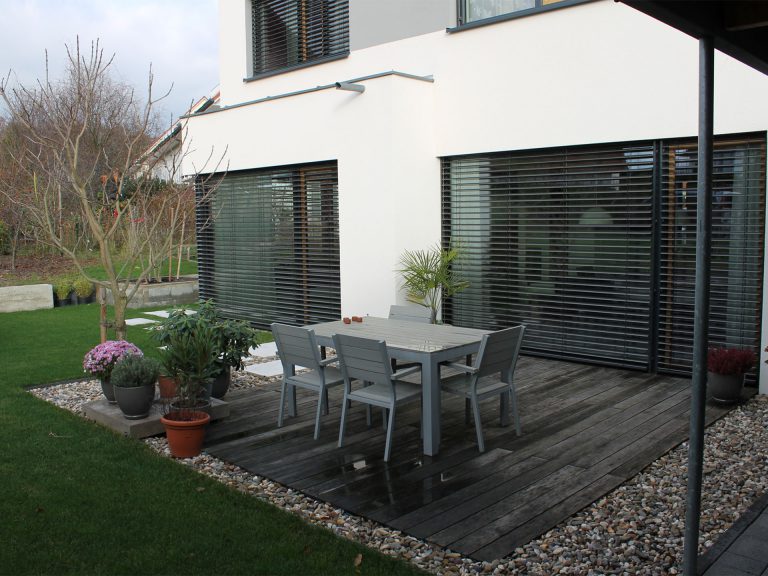 Fenster:Schüco Fenster, Kunsstofffenster, Aluminiumfenster, moderne Fenster, Fensterplanung - Rollläden / Raffstore:Growe, Alulux, Vorsatzrolladen, Aufsatzrolladen, sichere Rolladen - Sonnenschutz:Textiler Sonnenschutz, Sonnenschutz - ein Produkt der Altermann GmbH, Halle (Saale)