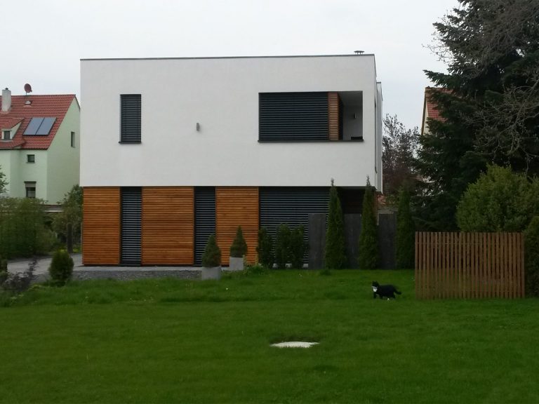 Fenster:Schüco Fenster, Kunsstofffenster, Aluminiumfenster, moderne Fenster, Fensterplanung - Rollläden / Raffstore:Growe, Alulux, Vorsatzrolladen, Aufsatzrolladen, sichere Rolladen - Sonnenschutz:Textiler Sonnenschutz, Sonnenschutz - ein Produkt der Altermann GmbH, Halle (Saale)