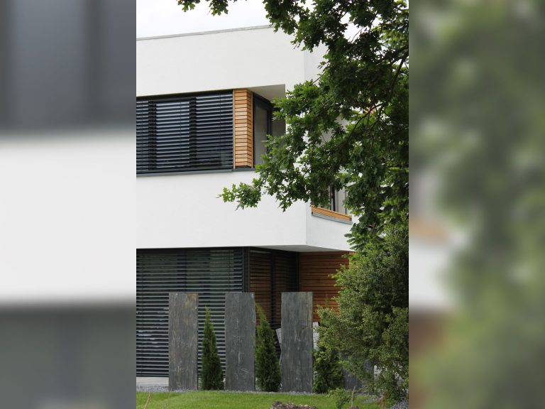 Fenster:Schüco Fenster, Kunsstofffenster, Aluminiumfenster, moderne Fenster, Fensterplanung - Sonnenschutz:Textiler Sonnenschutz, Sonnenschutz - ein Produkt der Altermann GmbH, Halle (Saale)