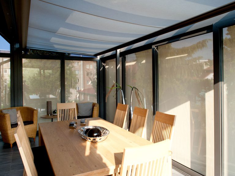 Markisen:Markilux, Pergola, Gelenkarmmarkisen, Kassettenmarkisen, Markisentuch, MX 3,  - Screens:Renson, Textiler Sonnenschutz, Fix Sreen, Zip Screen, Minimal Screen, Privaty Screen, Serge Screen - Sonnenschutz:Textiler Sonnenschutz, Sonnenschutz - ein Produkt der Altermann GmbH, Halle (Saale)