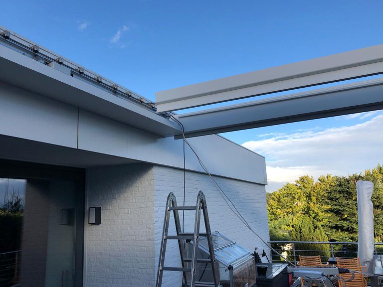 Lamellendächer:Renson, Camargue, Algarve, Lammellendächer, Lattendächer, Drehlamellen, Sky - Terrassendächer:Glasdächer, Terrassendächer, Renson, Sonnenschutz - ein Produkt der Altermann GmbH, Halle (Saale)
