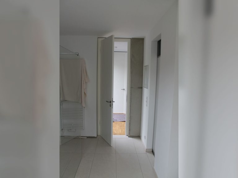 Innentüren:Funier Türen, Lacktüren, moderne Türen, stumpf einschlagende Türen, Holztüren, Schiebetüren, Glastüren  - ein Produkt der Altermann GmbH, Halle (Saale)
