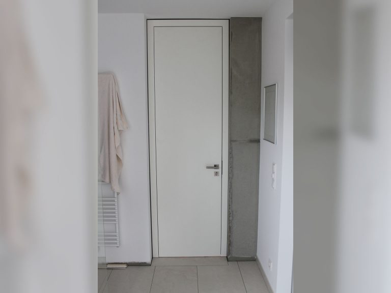 Innentüren:Funier Türen, Lacktüren, moderne Türen, stumpf einschlagende Türen, Holztüren, Schiebetüren, Glastüren  - ein Produkt der Altermann GmbH, Halle (Saale)