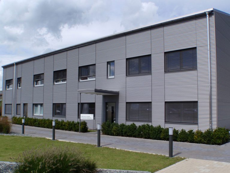 Fenster:Schüco Fenster, Kunsstofffenster, Aluminiumfenster, moderne Fenster, Fensterplanung - Sonnenschutz:Textiler Sonnenschutz, Sonnenschutz - ein Produkt der Altermann GmbH, Halle (Saale)