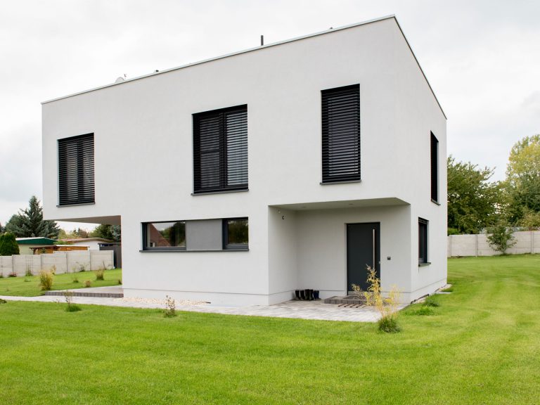 Fenster:Schüco Fenster, Kunsstofffenster, Aluminiumfenster, moderne Fenster, Fensterplanung - Sonnenschutz:Textiler Sonnenschutz, Sonnenschutz - ein Produkt der Altermann GmbH, Halle (Saale)