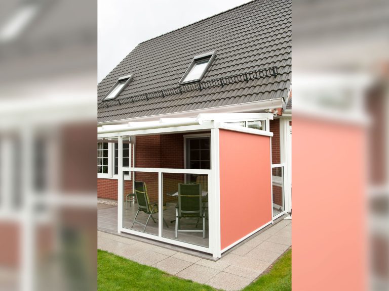 Glasdächer:TS Aluminium, regionale Fertigung, Terrassendächer, Glashaus,  - Screens:Renson, Textiler Sonnenschutz, Fix Sreen, Zip Screen, Minimal Screen, Privaty Screen, Serge Screen - Sonnenschutz:Textiler Sonnenschutz, Sonnenschutz - Terrassendächer:Glasdächer, Terrassendächer, Renson, Sonnenschutz - ein Produkt der Altermann GmbH, Halle (Saale)