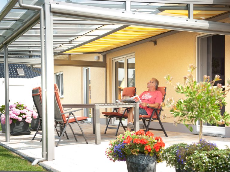 Markisen:Markilux, Pergola, Gelenkarmmarkisen, Kassettenmarkisen, Markisentuch, MX 3,  - Glasdächer:TS Aluminium, regionale Fertigung, Terrassendächer, Glashaus,  - Sonnenschutz:Textiler Sonnenschutz, Sonnenschutz - Terrassendächer:Glasdächer, Terrassendächer, Renson, Sonnenschutz - ein Produkt der Altermann GmbH, Halle (Saale)