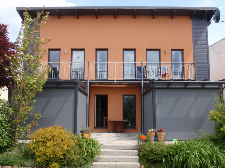Glasdächer:TS Aluminium, regionale Fertigung, Terrassendächer, Glashaus,  - Screens:Renson, Textiler Sonnenschutz, Fix Sreen, Zip Screen, Minimal Screen, Privaty Screen, Serge Screen - Sonnenschutz:Textiler Sonnenschutz, Sonnenschutz - Terrassendächer:Glasdächer, Terrassendächer, Renson, Sonnenschutz - ein Produkt der Altermann GmbH, Halle (Saale)