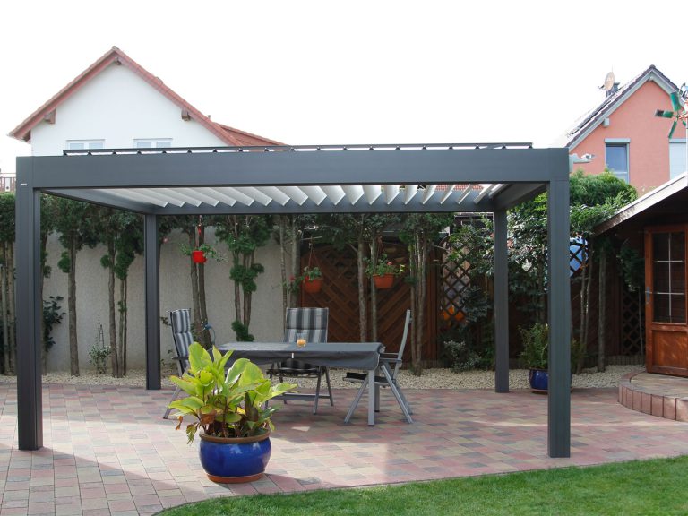 Lamellendächer:Renson, Camargue, Algarve, Lammellendächer, Lattendächer, Drehlamellen, Sky - Terrassendächer:Glasdächer, Terrassendächer, Renson, Sonnenschutz - ein Produkt der Altermann GmbH, Halle (Saale)