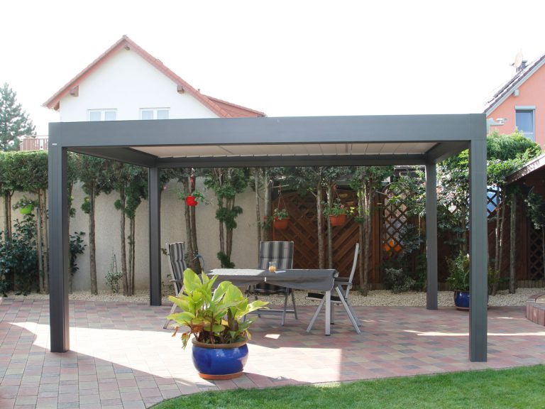 Lamellendächer:Renson, Camargue, Algarve, Lammellendächer, Lattendächer, Drehlamellen, Sky - Terrassendächer:Glasdächer, Terrassendächer, Renson, Sonnenschutz - ein Produkt der Altermann GmbH, Halle (Saale)
