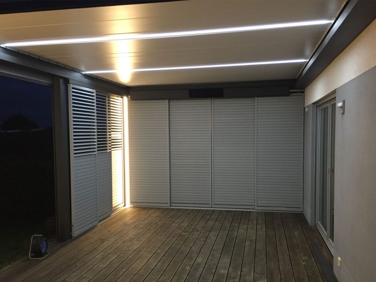 Lamellendächer:Renson, Camargue, Algarve, Lammellendächer, Lattendächer, Drehlamellen, Sky - Sonnenschutz:Textiler Sonnenschutz, Sonnenschutz - Terrassendächer:Glasdächer, Terrassendächer, Renson, Sonnenschutz - ein Produkt der Altermann GmbH, Halle (Saale)