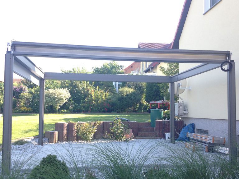 Lamellendächer:Renson, Camargue, Algarve, Lammellendächer, Lattendächer, Drehlamellen, Sky - Terrassendächer:Glasdächer, Terrassendächer, Renson, Sonnenschutz - ein Produkt der Altermann GmbH, Halle (Saale)