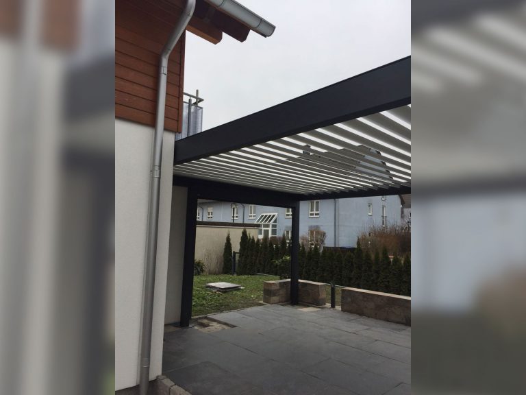 Lamellendächer:Renson, Camargue, Algarve, Lammellendächer, Lattendächer, Drehlamellen, Sky - Terrassendächer:Glasdächer, Terrassendächer, Renson, Sonnenschutz - ein Produkt der Altermann GmbH, Halle (Saale)