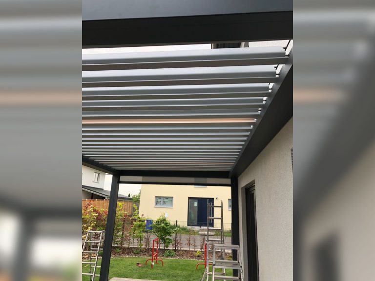 Lamellendächer:Renson, Camargue, Algarve, Lammellendächer, Lattendächer, Drehlamellen, Sky - Terrassendächer:Glasdächer, Terrassendächer, Renson, Sonnenschutz - ein Produkt der Altermann GmbH, Halle (Saale)