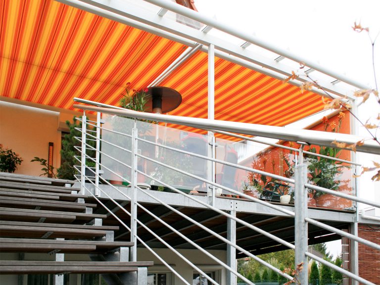 Markisen:Markilux, Pergola, Gelenkarmmarkisen, Kassettenmarkisen, Markisentuch, MX 3,  - Glasdächer:TS Aluminium, regionale Fertigung, Terrassendächer, Glashaus,  - Screens:Renson, Textiler Sonnenschutz, Fix Sreen, Zip Screen, Minimal Screen, Privaty Screen, Serge Screen - Sonnenschutz:Textiler Sonnenschutz, Sonnenschutz - Terrassendächer:Glasdächer, Terrassendächer, Renson, Sonnenschutz - ein Produkt der Altermann GmbH, Halle (Saale)
