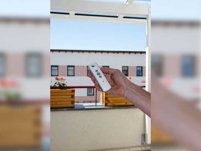 Glasdächer:TS Aluminium, regionale Fertigung, Terrassendächer, Glashaus,  - Terrassendächer:Glasdächer, Terrassendächer, Renson, Sonnenschutz - ein Produkt der Altermann GmbH, Halle (Saale)