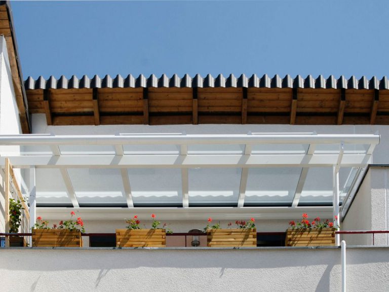 Glasdächer:TS Aluminium, regionale Fertigung, Terrassendächer, Glashaus,  - Terrassendächer:Glasdächer, Terrassendächer, Renson, Sonnenschutz - ein Produkt der Altermann GmbH, Halle (Saale)