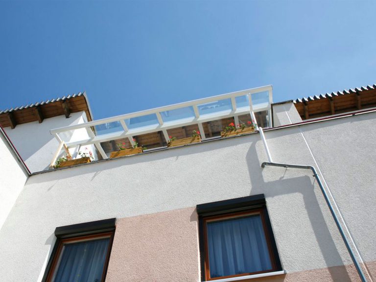 Glasdächer:TS Aluminium, regionale Fertigung, Terrassendächer, Glashaus,  - Terrassendächer:Glasdächer, Terrassendächer, Renson, Sonnenschutz - ein Produkt der Altermann GmbH, Halle (Saale)