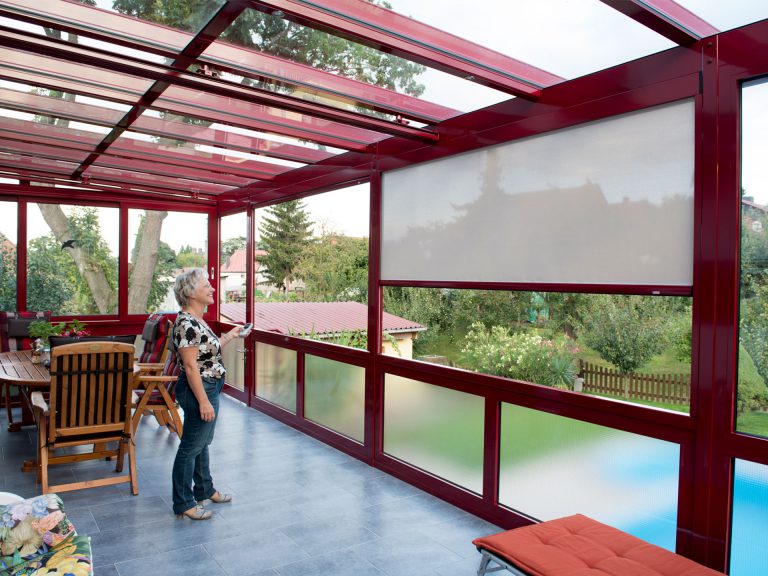 Glasdächer:TS Aluminium, regionale Fertigung, Terrassendächer, Glashaus,  - Screens:Renson, Textiler Sonnenschutz, Fix Sreen, Zip Screen, Minimal Screen, Privaty Screen, Serge Screen - Sonnenschutz:Textiler Sonnenschutz, Sonnenschutz - Terrassendächer:Glasdächer, Terrassendächer, Renson, Sonnenschutz - ein Produkt der Altermann GmbH, Halle (Saale)