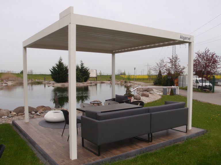 Lamellendächer:Renson, Camargue, Algarve, Lammellendächer, Lattendächer, Drehlamellen, Sky - Terrassendächer:Glasdächer, Terrassendächer, Renson, Sonnenschutz - ein Produkt der Altermann GmbH, Halle (Saale)