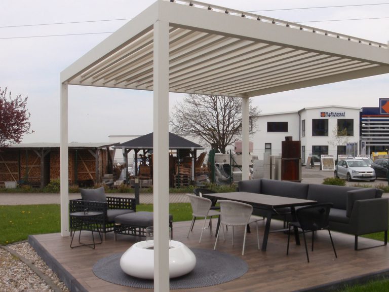 Lamellendächer:Renson, Camargue, Algarve, Lammellendächer, Lattendächer, Drehlamellen, Sky - Terrassendächer:Glasdächer, Terrassendächer, Renson, Sonnenschutz - ein Produkt der Altermann GmbH, Halle (Saale)