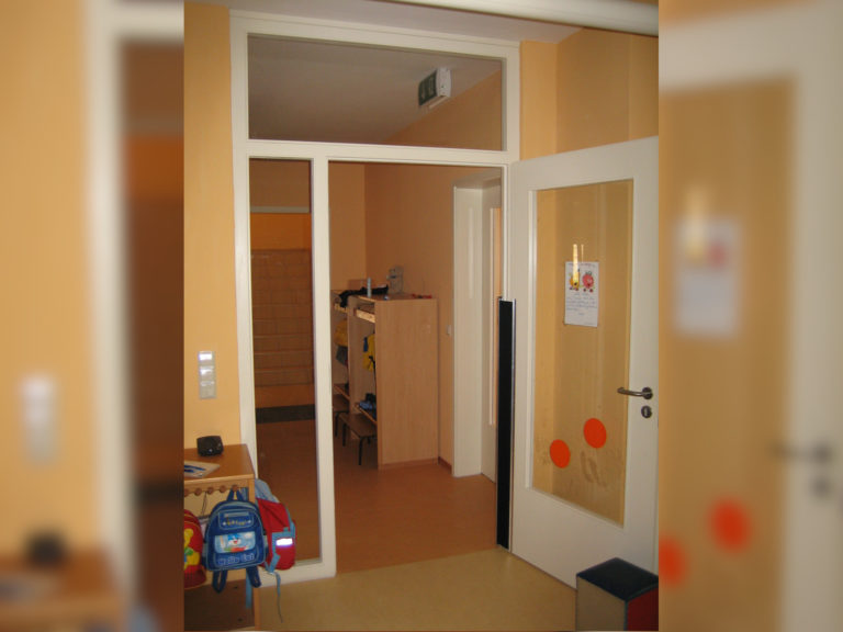 Innentüren:Funier Türen, Lacktüren, moderne Türen, stumpf einschlagende Türen, Holztüren, Schiebetüren, Glastüren  - ein Produkt der Altermann GmbH, Halle (Saale)