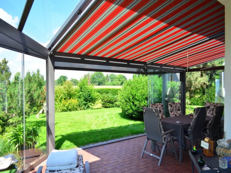 Markisen:Markilux, Pergola, Gelenkarmmarkisen, Kassettenmarkisen, Markisentuch, MX 3,  - Glasdächer:TS Aluminium, regionale Fertigung, Terrassendächer, Glashaus,  - Sonnenschutz:Textiler Sonnenschutz, Sonnenschutz - Terrassendächer:Glasdächer, Terrassendächer, Renson, Sonnenschutz - ein Produkt der Altermann GmbH, Halle (Saale)