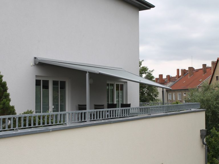 Markisen:Markilux, Pergola, Gelenkarmmarkisen, Kassettenmarkisen, Markisentuch, MX 3,  - Sonnenschutz:Textiler Sonnenschutz, Sonnenschutz - ein Produkt der Altermann GmbH, Halle (Saale)