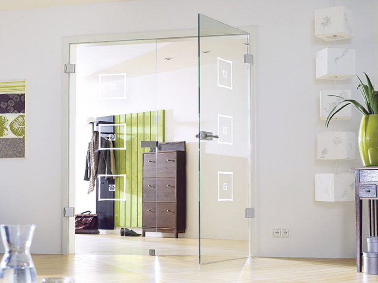 Innentüren:Funier Türen, Lacktüren, moderne Türen, stumpf einschlagende Türen, Holztüren, Schiebetüren, Glastüren  - ein Produkt der Altermann GmbH, Halle (Saale)