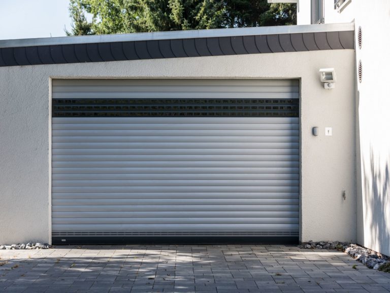 Garagentore:Teckentrup, Sectionaltore, Garagentor - ein Produkt der Altermann GmbH, Halle (Saale)