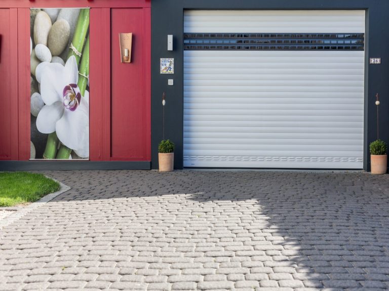 Garagentore:Teckentrup, Sectionaltore, Garagentor - ein Produkt der Altermann GmbH, Halle (Saale)