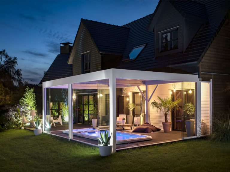 Lamellendächer:Renson, Camargue, Algarve, Lammellendächer, Lattendächer, Drehlamellen, Sky - Terrassendächer:Glasdächer, Terrassendächer, Renson, Sonnenschutz - ein Produkt der Altermann GmbH, Halle (Saale)