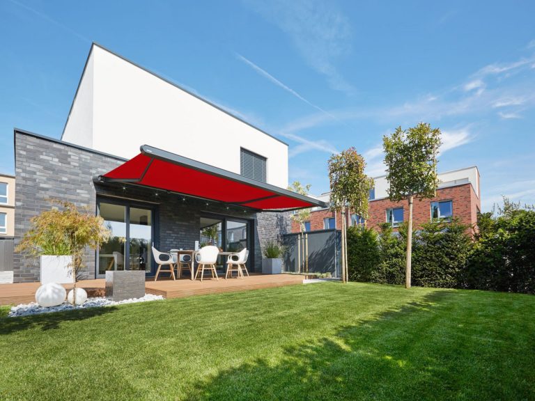 Markisen:Markilux, Pergola, Gelenkarmmarkisen, Kassettenmarkisen, Markisentuch, MX 3,  - Sonnenschutz:Textiler Sonnenschutz, Sonnenschutz - ein Produkt der Altermann GmbH, Halle (Saale)