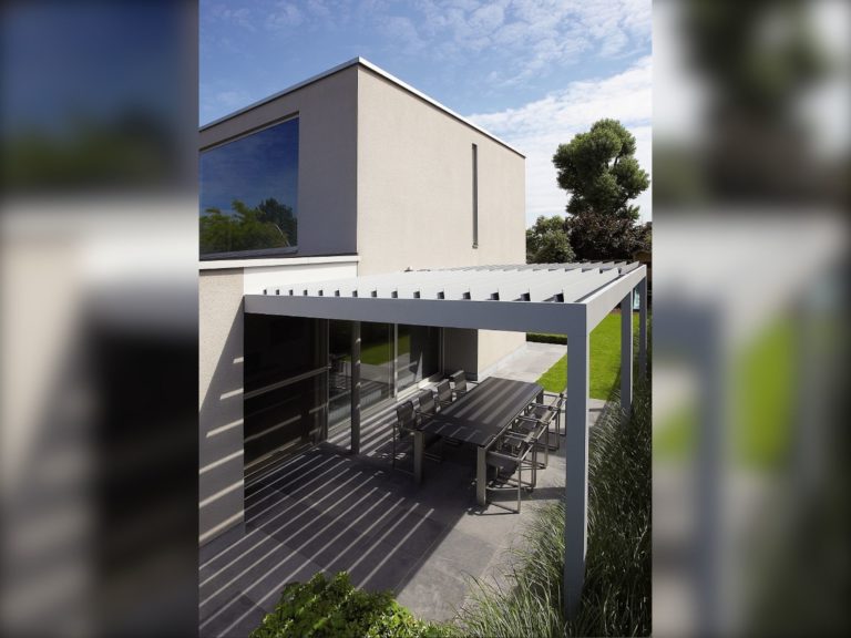 Lamellendächer:Renson, Camargue, Algarve, Lammellendächer, Lattendächer, Drehlamellen, Sky - ein Produkt der Altermann GmbH, Halle (Saale)