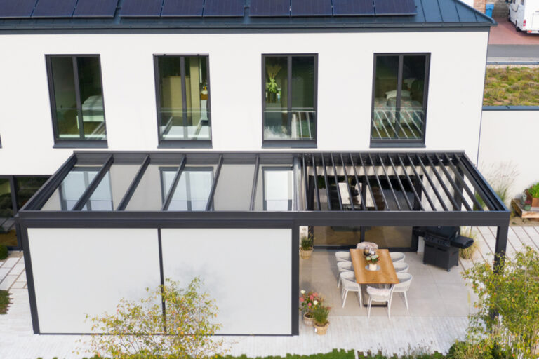 Glasdächer:TS Aluminium, regionale Fertigung, Terrassendächer, Glashaus,  - Lamellendächer:Renson, Camargue, Algarve, Lammellendächer, Lattendächer, Drehlamellen, Sky - ein Produkt der Altermann GmbH, Halle (Saale)