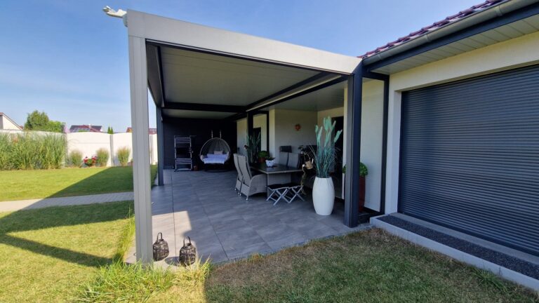 Lamellendächer:Renson, Camargue, Algarve, Lammellendächer, Lattendächer, Drehlamellen, Sky - ein Produkt der Altermann GmbH, Halle (Saale)
