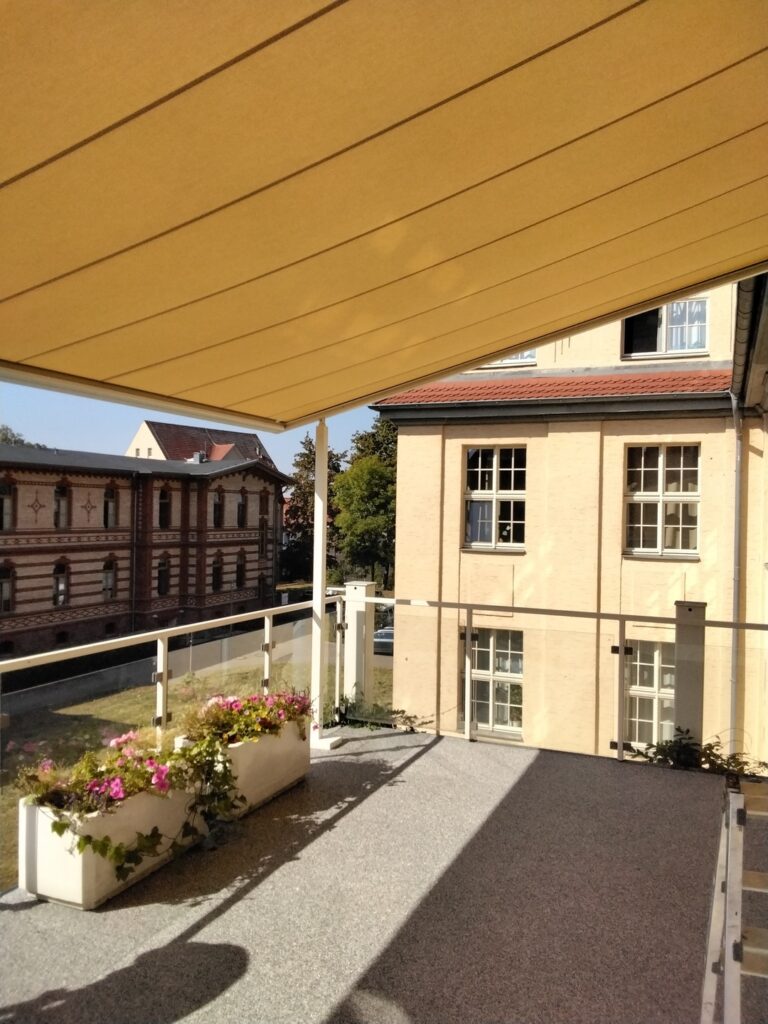 Markisen:Markilux, Pergola, Gelenkarmmarkisen, Kassettenmarkisen, Markisentuch, MX 3,  - textile Terrassendächer:Pergola, Markilux, Renson, Textile Dächer, Lapure ,  - ein Produkt der Altermann GmbH, Halle (Saale)