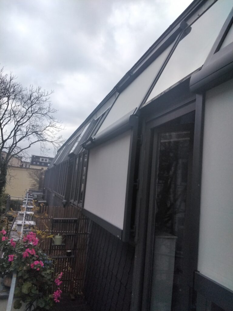 Screens:Renson, Textiler Sonnenschutz, Fix Sreen, Zip Screen, Minimal Screen, Privaty Screen, Serge Screen - ein Produkt der Altermann GmbH, Halle (Saale)