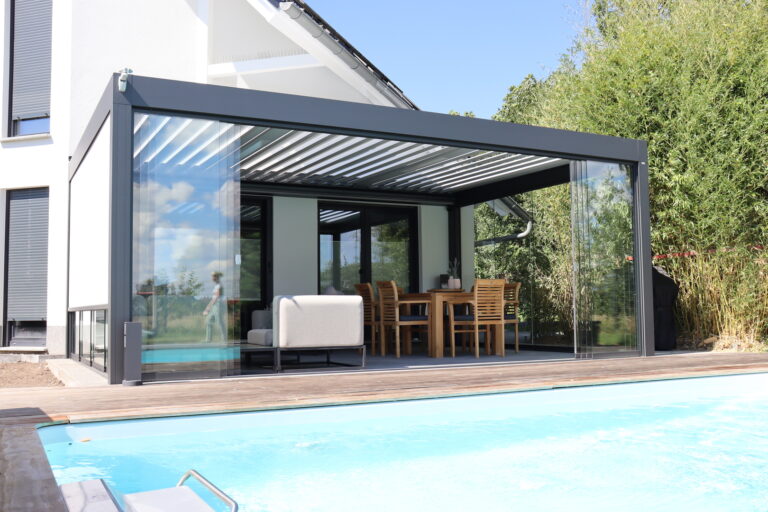 Lamellendächer:Renson, Camargue, Algarve, Lammellendächer, Lattendächer, Drehlamellen, Sky - ein Produkt der Altermann GmbH, Halle (Saale)
