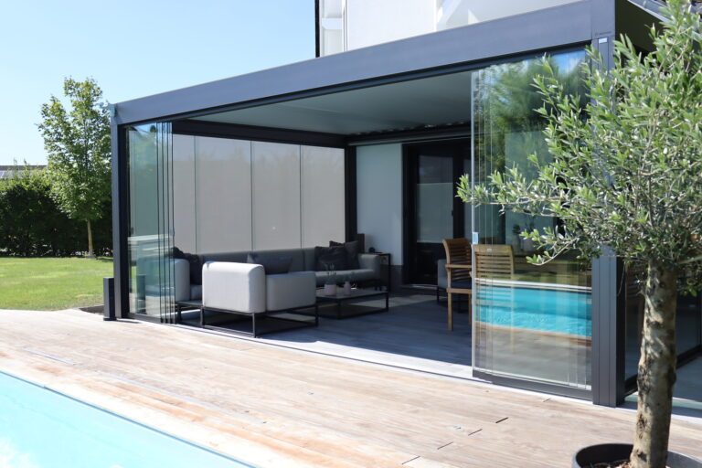 Lamellendächer:Renson, Camargue, Algarve, Lammellendächer, Lattendächer, Drehlamellen, Sky - ein Produkt der Altermann GmbH, Halle (Saale)