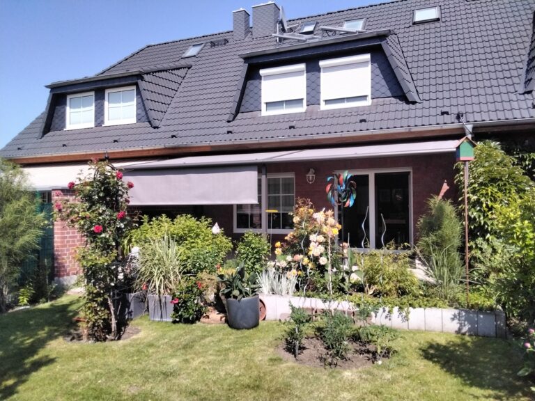 Markisen:Markilux, Pergola, Gelenkarmmarkisen, Kassettenmarkisen, Markisentuch, MX 3,  - textile Terrassendächer:Pergola, Markilux, Renson, Textile Dächer, Lapure ,  - ein Produkt der Altermann GmbH, Halle (Saale)