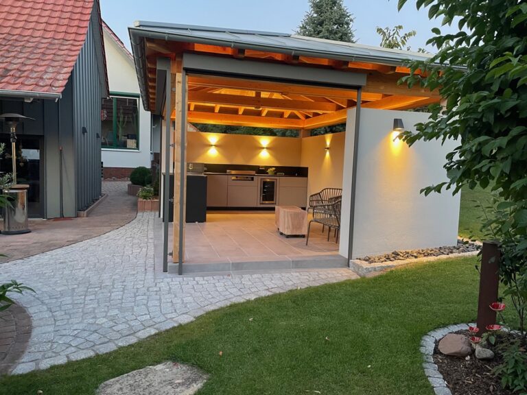 Screens:Renson, Textiler Sonnenschutz, Fix Sreen, Zip Screen, Minimal Screen, Privaty Screen, Serge Screen - ein Produkt der Altermann GmbH, Halle (Saale)